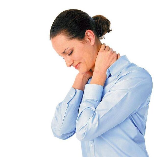 Moterų galvos skausmai krūtinės ląstos osteochondrozės fone